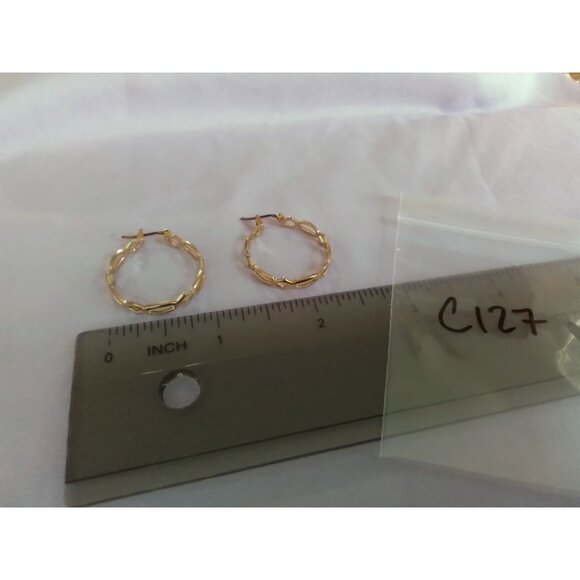 Vintage Gold Tone Hoop Earrings - Picture 3 of 3